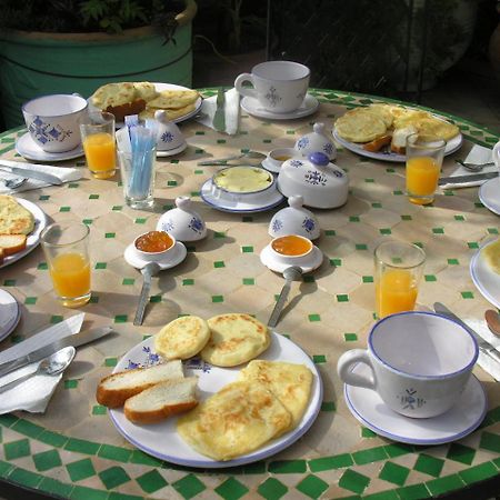 Appartement Agreable Avec 2 Tres Belles Terrasses Au Coeur De Rabat Eksteriør billede