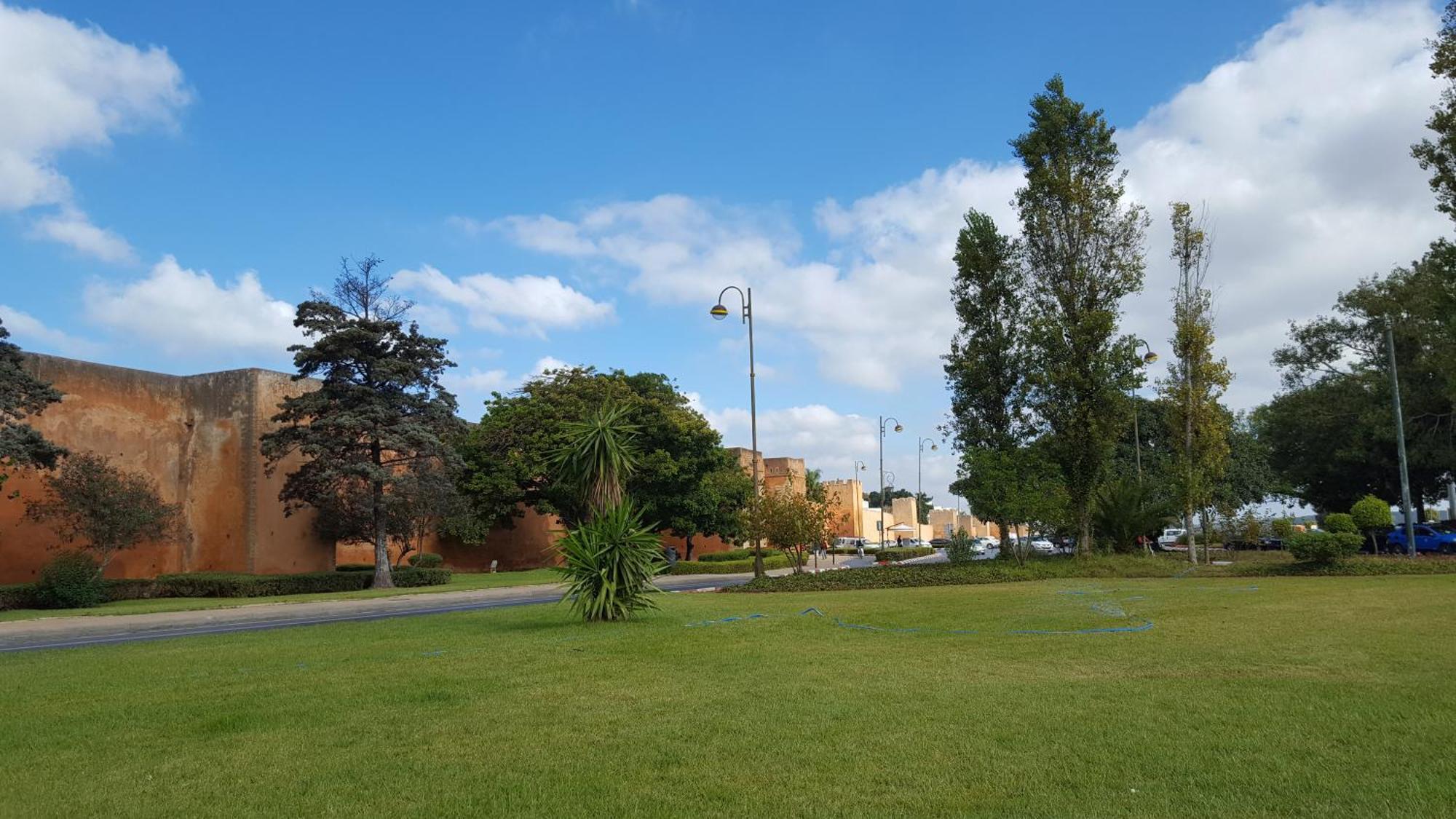 Appartement Agreable Avec 2 Tres Belles Terrasses Au Coeur De Rabat Eksteriør billede