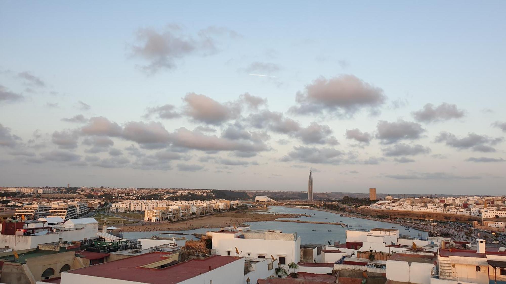 Appartement Agreable Avec 2 Tres Belles Terrasses Au Coeur De Rabat Eksteriør billede