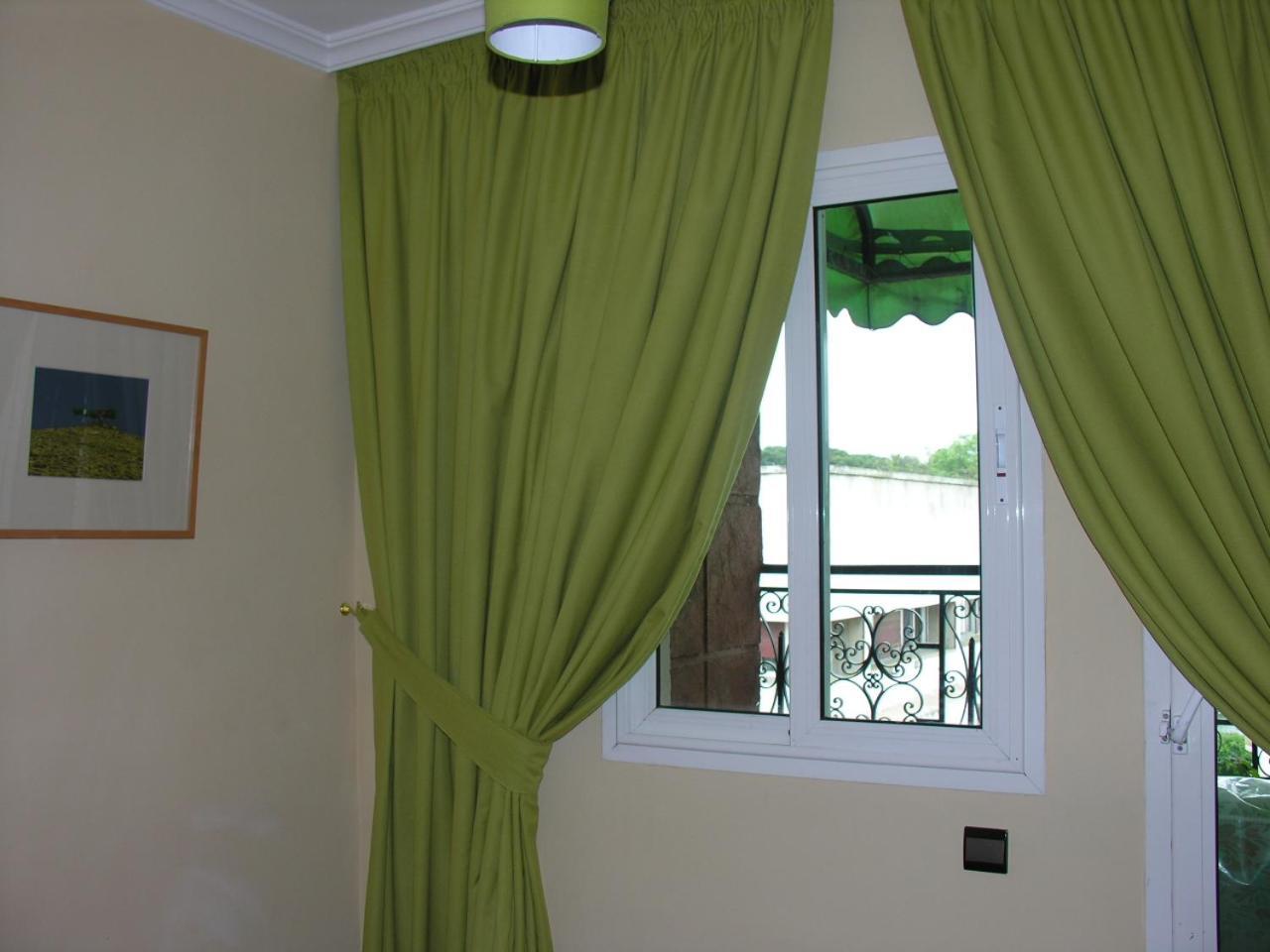 Appartement Agreable Avec 2 Tres Belles Terrasses Au Coeur De Rabat Eksteriør billede