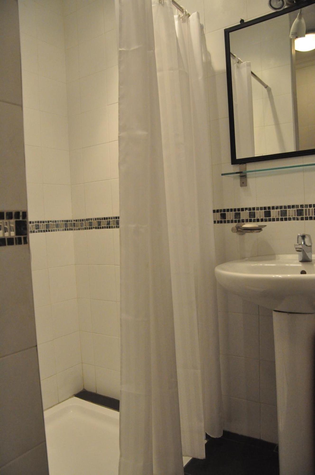 Appartement Agreable Avec 2 Tres Belles Terrasses Au Coeur De Rabat Eksteriør billede